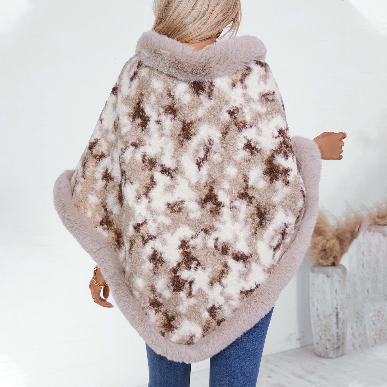 Pullover Leopard Print Knitted Cloak